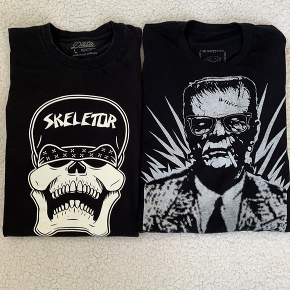 Two Graphic T-shirts Men’s Size Large - Picture 1 of 10